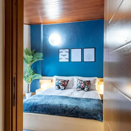 Blue Attic - Historical Center By Rent Côme